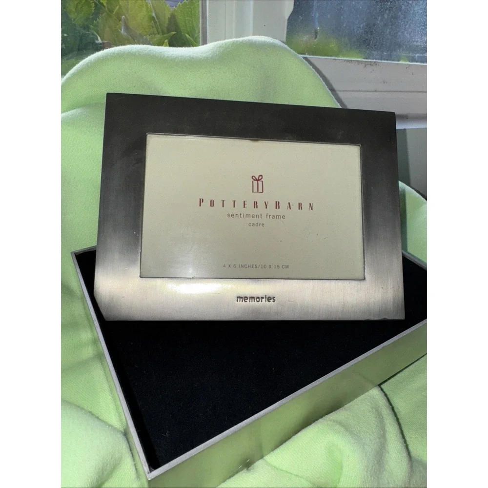 Pottery Barn Sentiment Frame 4x6 Memories Box Picture Frame